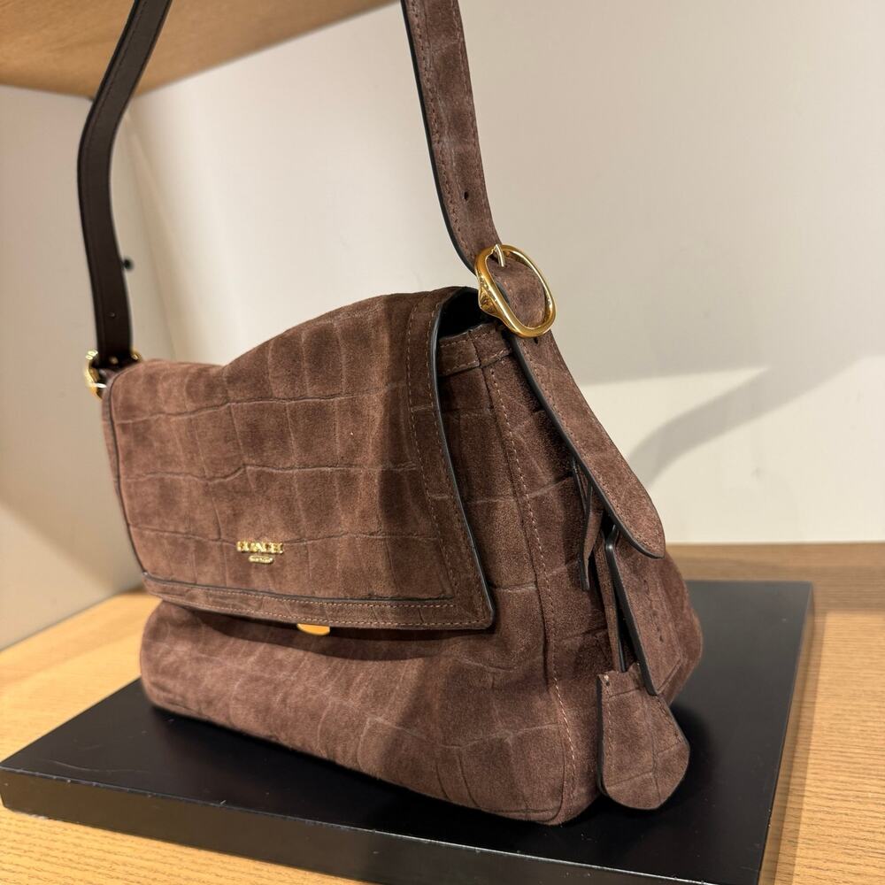 New‼️Coach Etta Flap Shoulder Bag CFP69 embossed crocodile/Gold/Maple - Picture 2 of 7